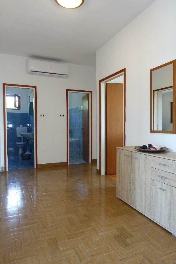 Apartment Dede Nin Exterior foto